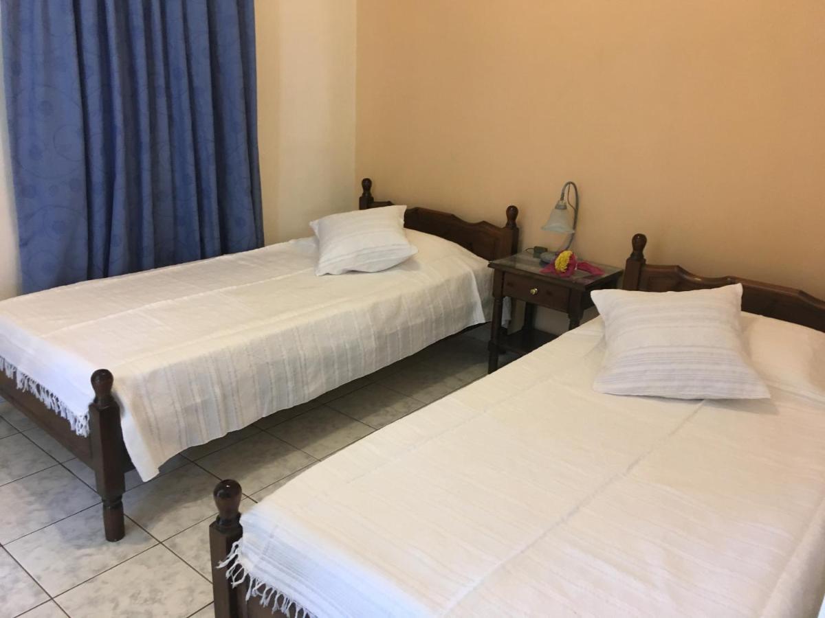 Evangelia House Sea View Apartments Agia Pelagia  Ngoại thất bức ảnh